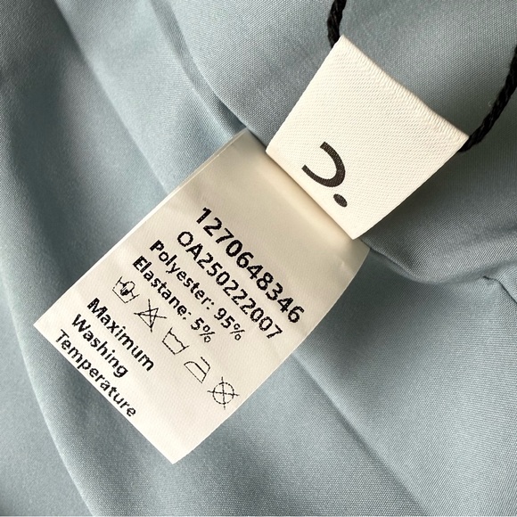 Sold - Picture 6 of 7